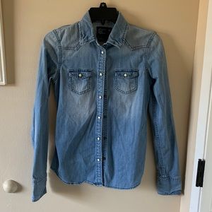 American Eagle Denim Button Down Shirt
